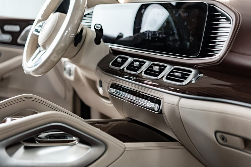 Automatic vs Manual Car Rental Europe