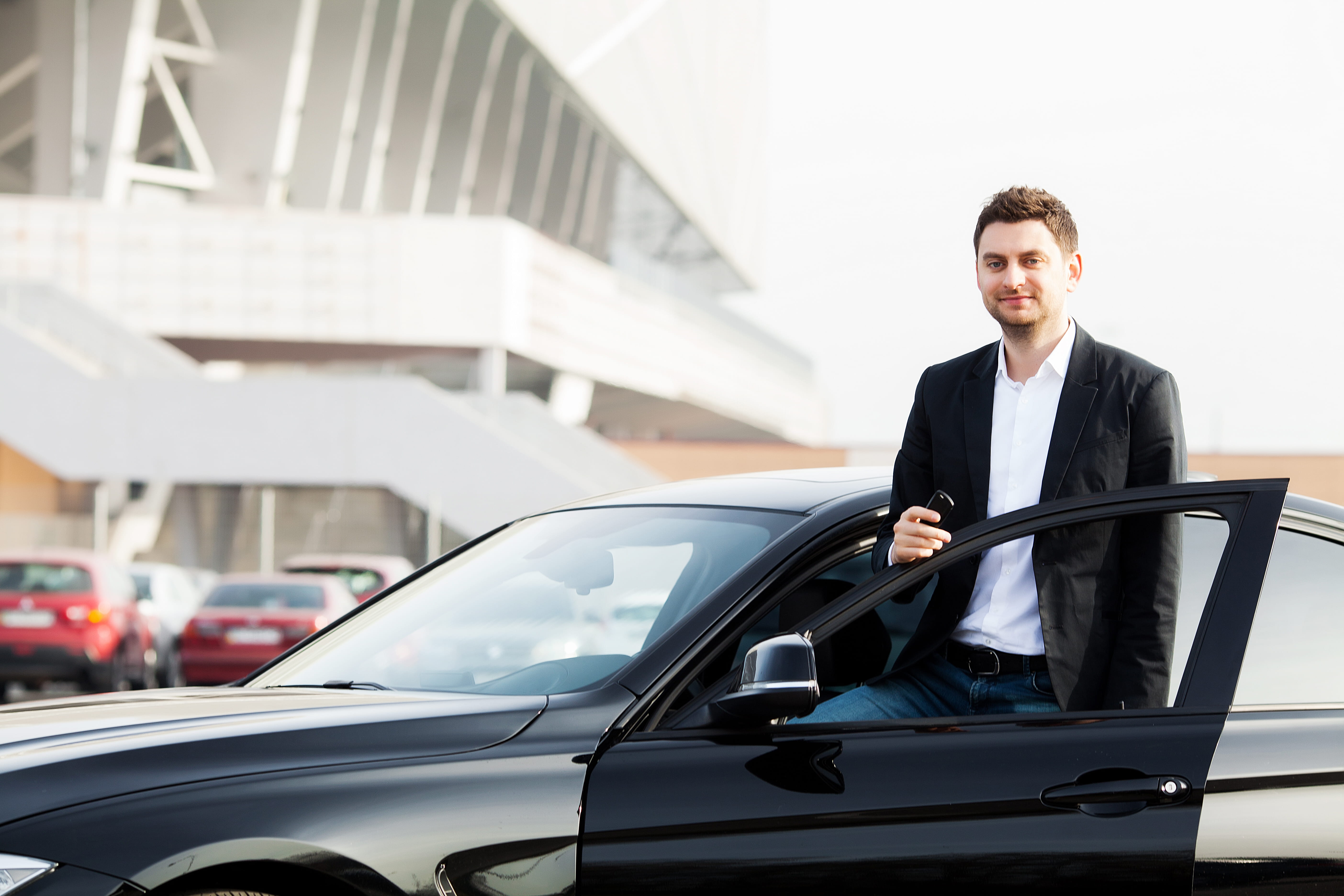 Corporate vs Leisure Car Rental: What’s the Difference 